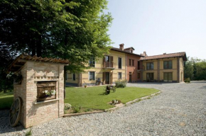  Agriturismo Cascina Monchiero  Бра